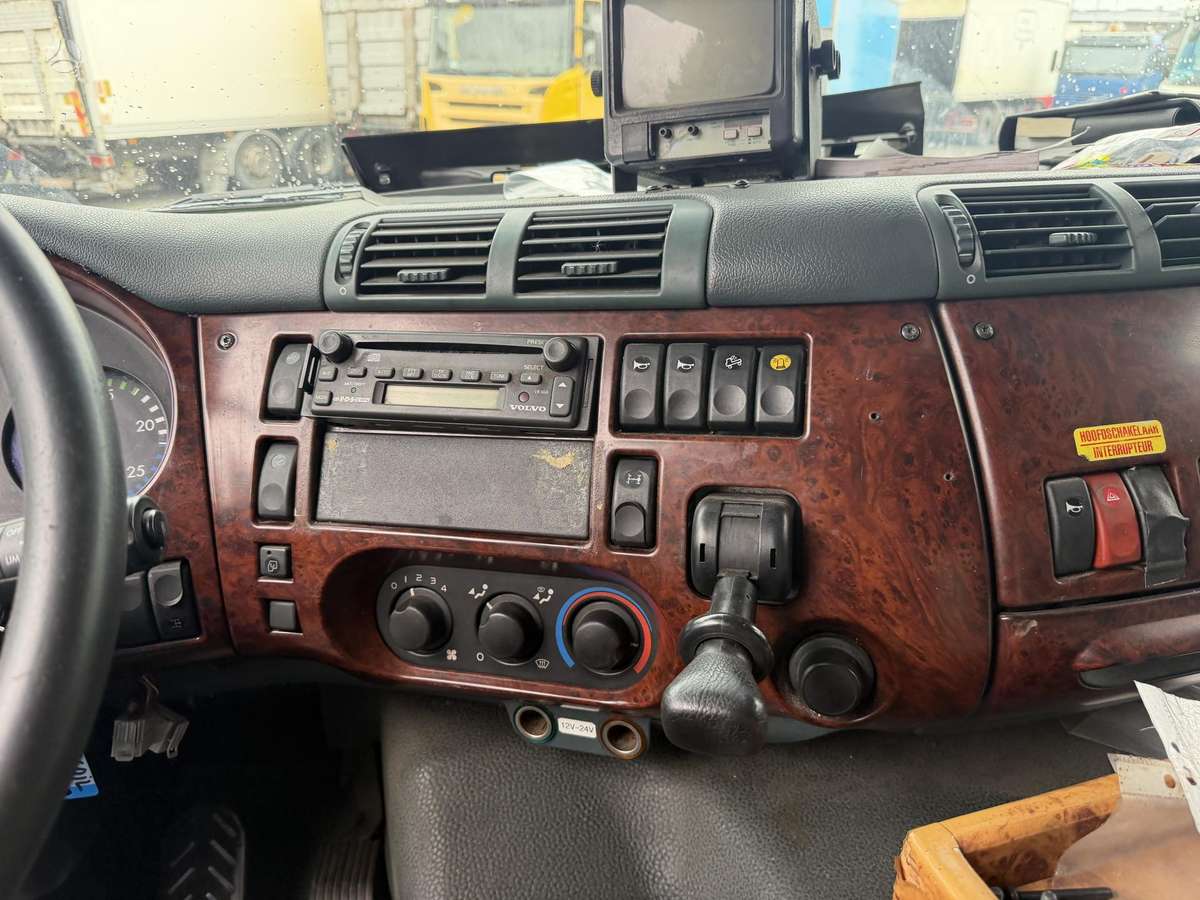 DAF CF 75.360, автоцистерны