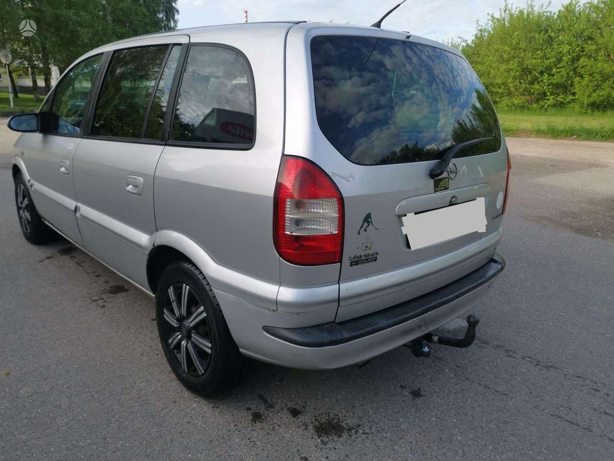 Opel Zafira