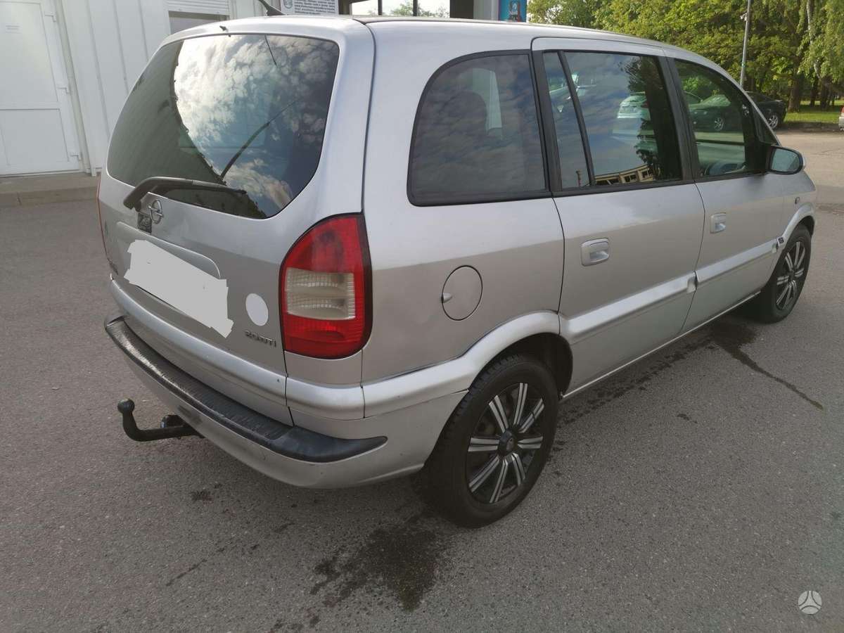 Opel Zafira