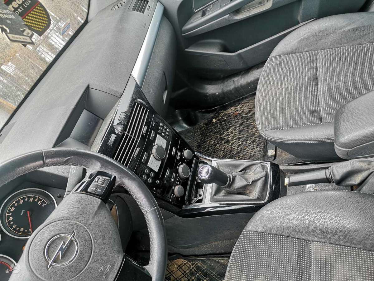 Opel Zafira