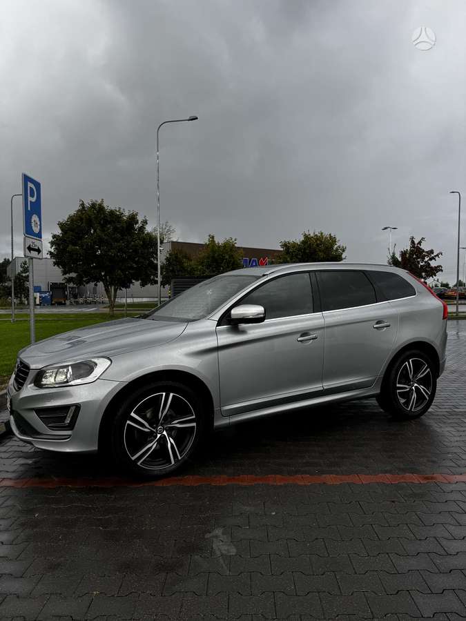 Volvo XC60 - 2