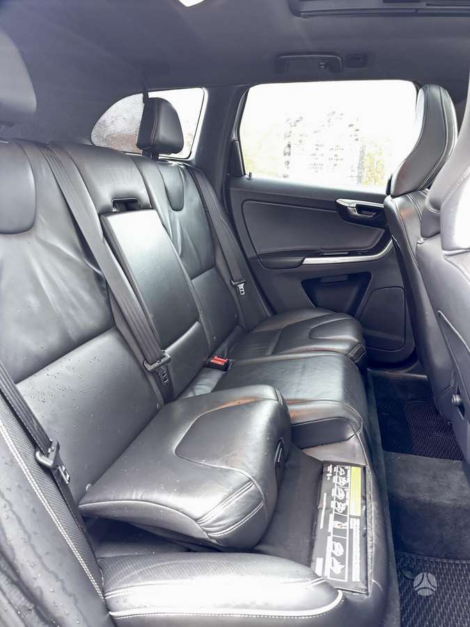 Volvo XC60 - 9