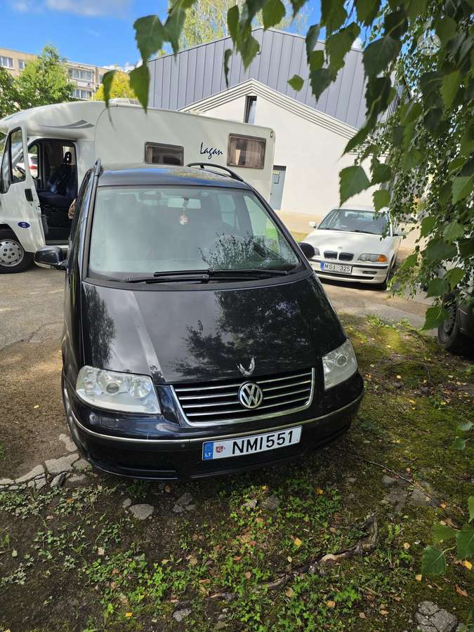 Volkswagen Sharan - 2
