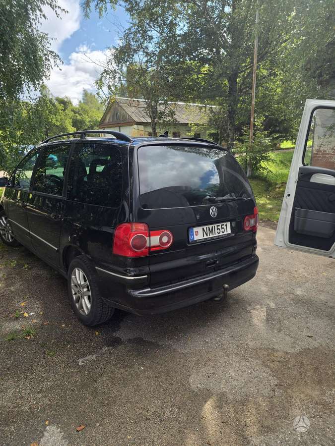Volkswagen Sharan - 4