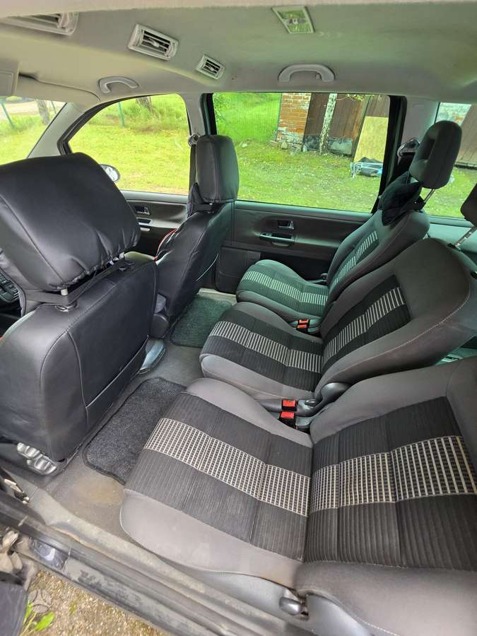 Volkswagen Sharan - 8