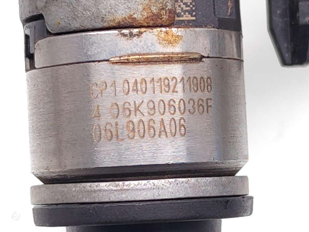 Audi A4, 06K906036F, injection system