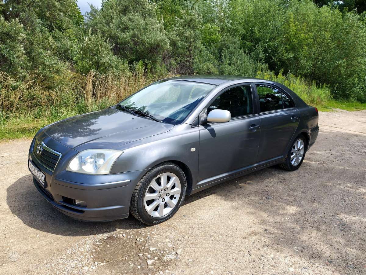 Toyota Avensis - 3