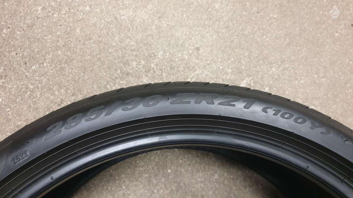 Pirelli PZero TM, summer 285/30 R21