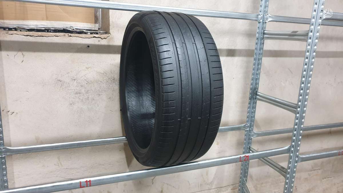 Pirelli PZero TM, летние 275/35 R22