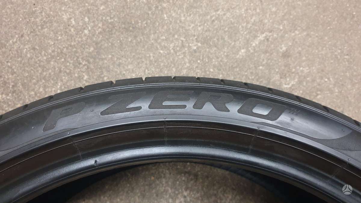 Pirelli PZero TM, vasarinės 275/35 R22