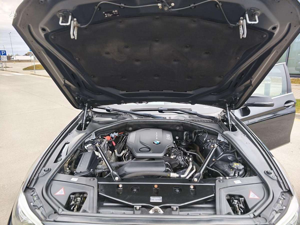 BMW 520, 2.0 l., Универсал
