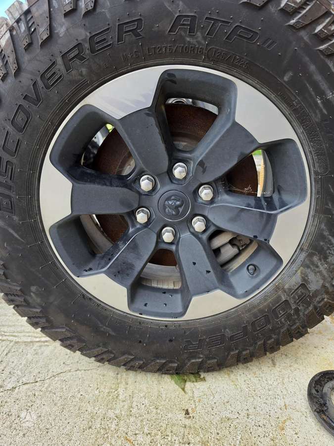 RAM 1500 kėbulo dalys