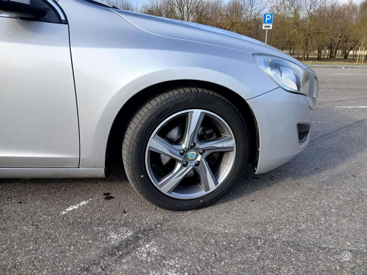 Volvo V60, 2.0 l., Универсал