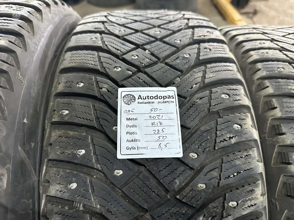 Goodyear, зимние 225/50 R17