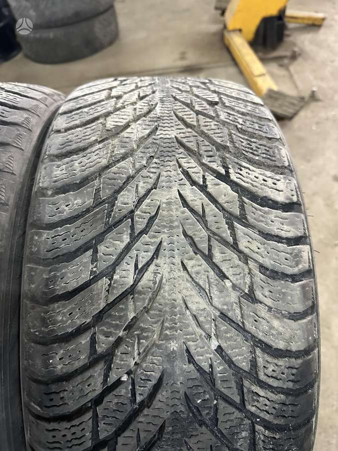 Nokian, зимние 245/45 R18