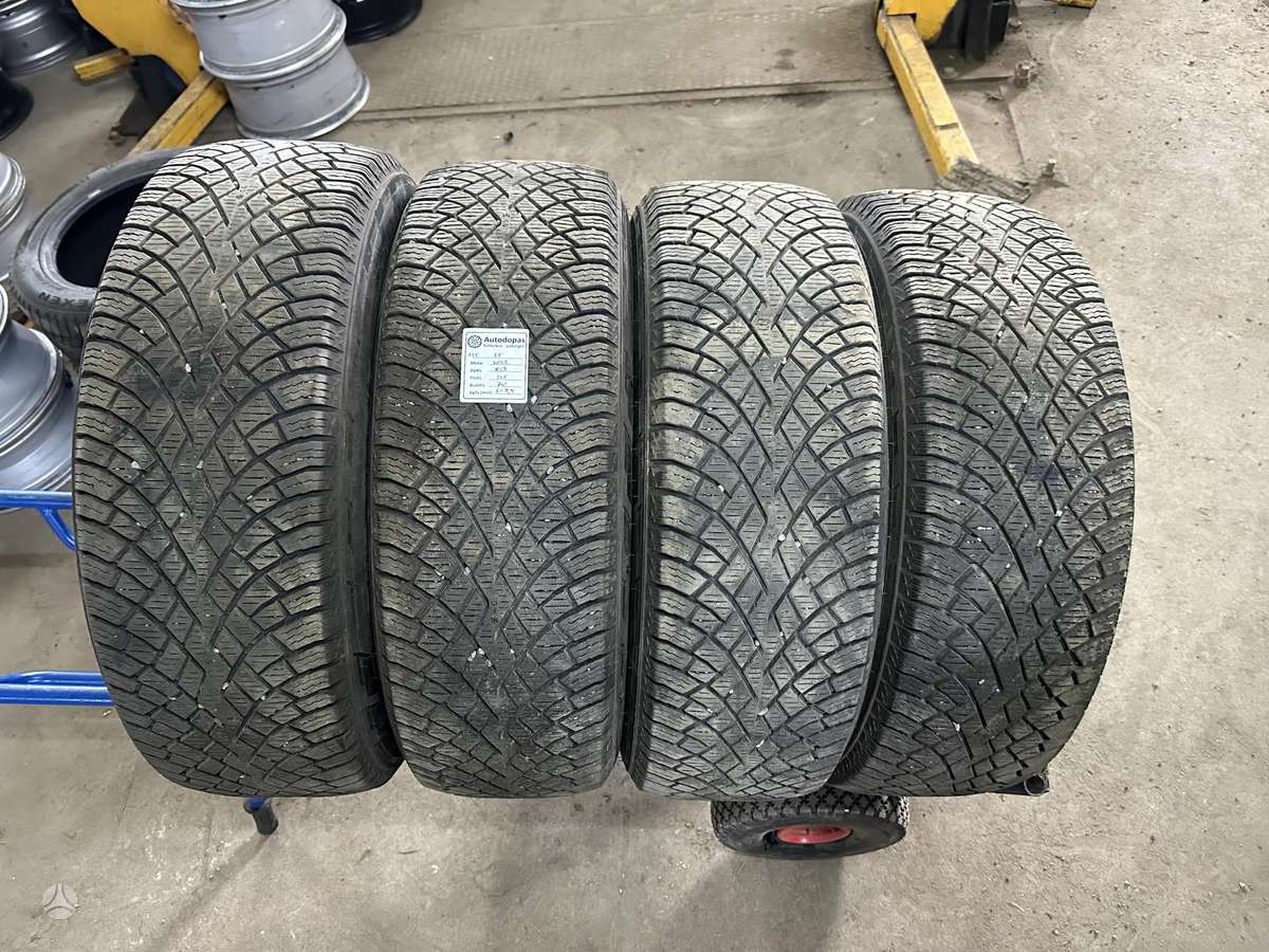 Nokian, winter 245/70 R17