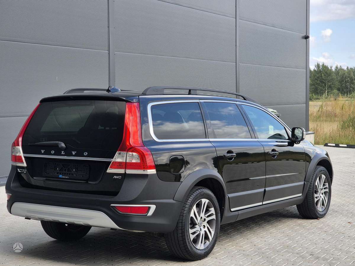 Volvo XC70, 3.2 l., wagon