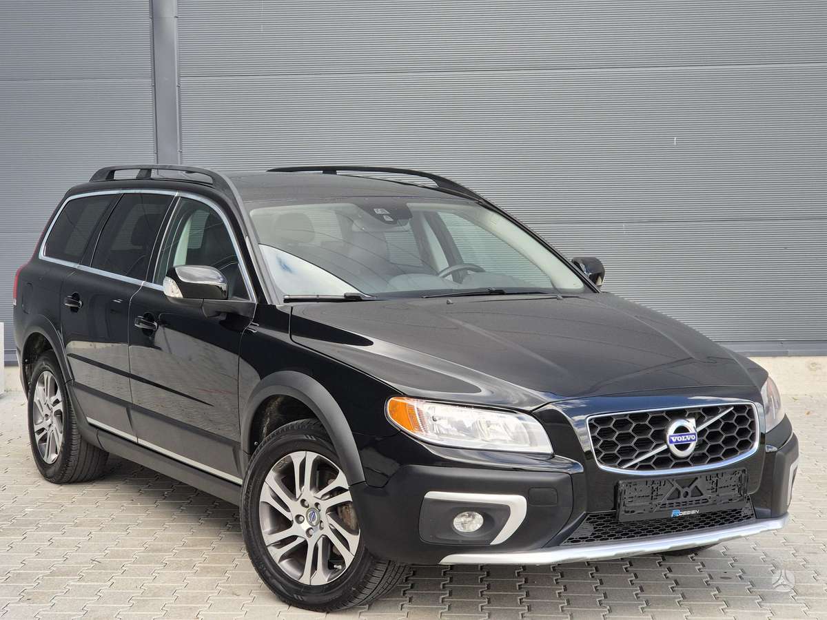 Volvo XC70, 3.2 l., wagon