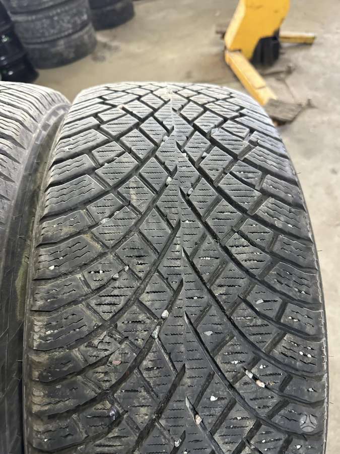 Nokian, žieminės 255/55 R19