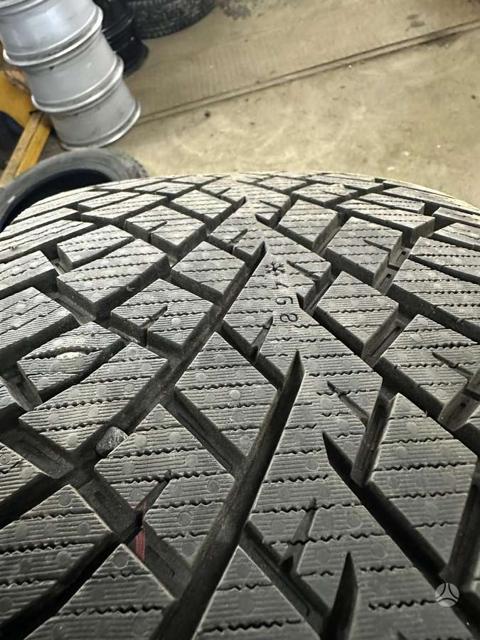Nokian, winter 255/55 R19