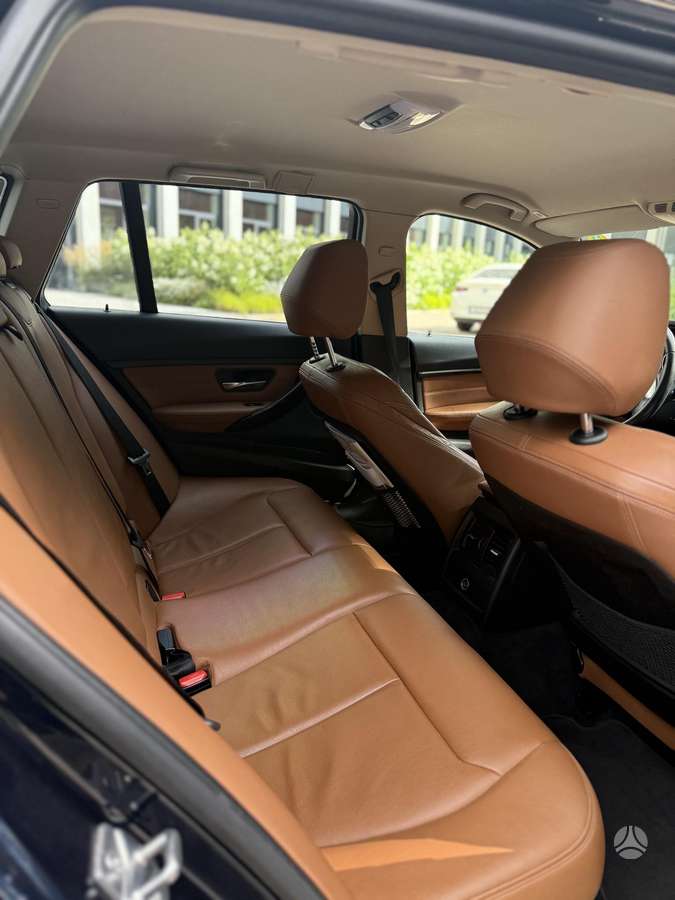 BMW 320, 2.0 l., wagon