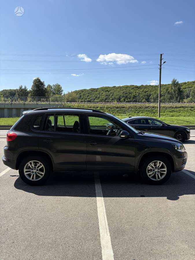 Volkswagen Tiguan - 6
