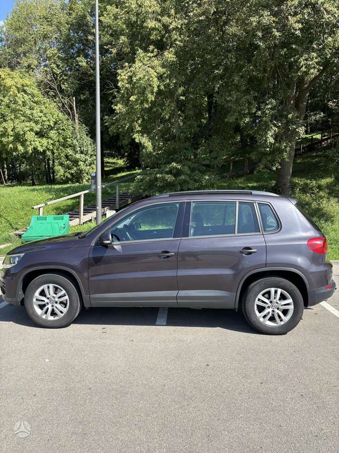 Volkswagen Tiguan - 8