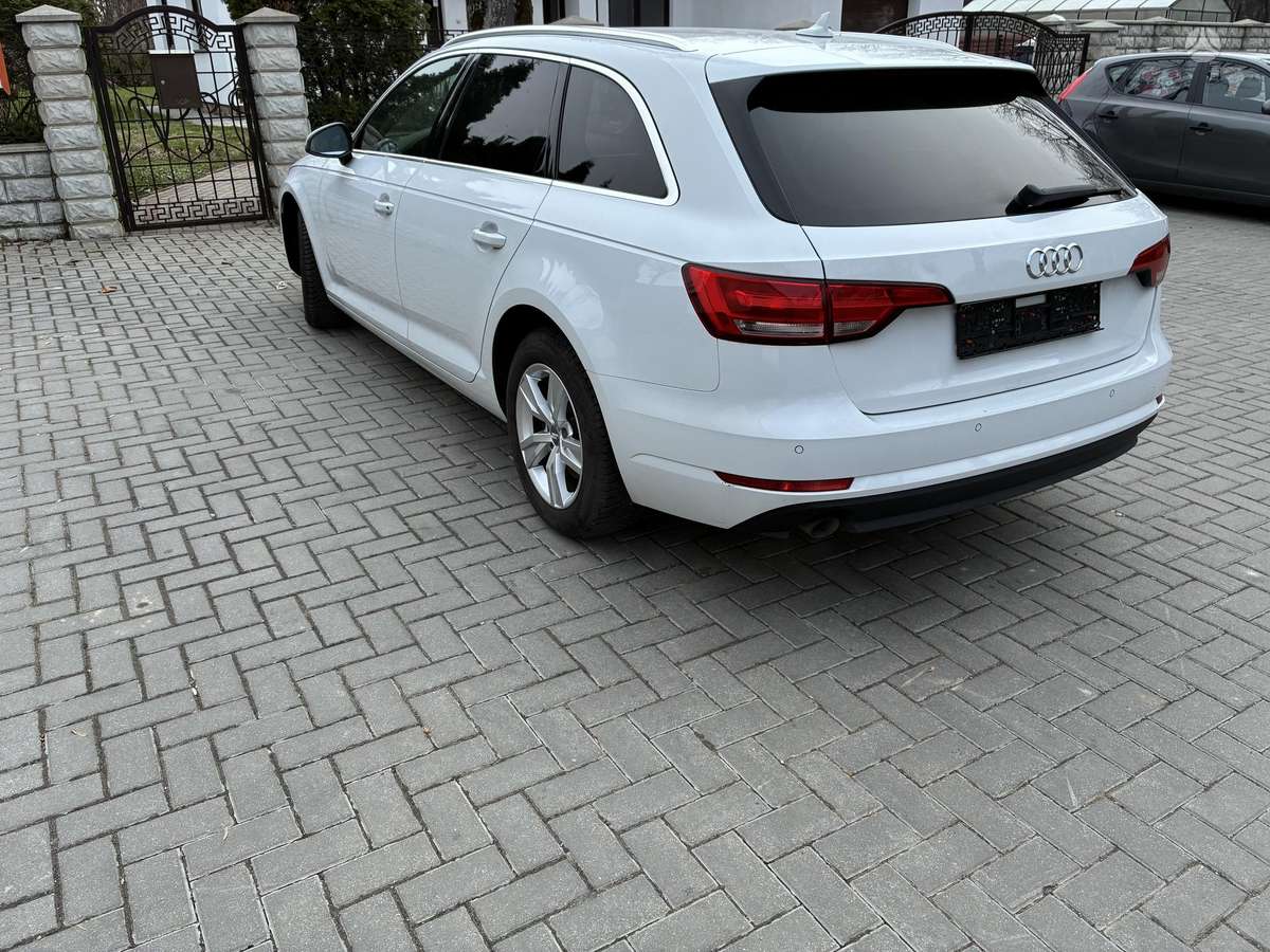 Audi A4, 2.0 l., Универсал