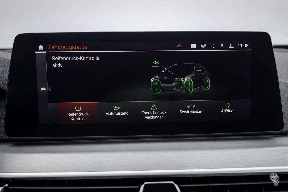 BMW 520, 2.0 l., Седан