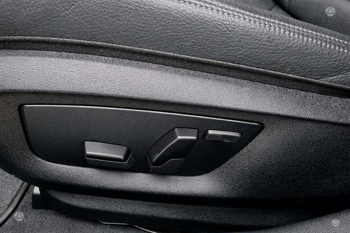 BMW 520, 2.0 l., Седан