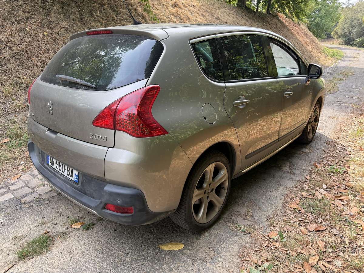 Peugeot 3008 - 5