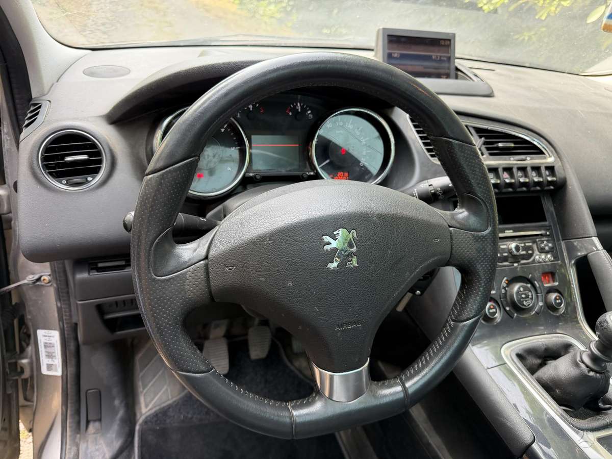 Peugeot 3008 - 11
