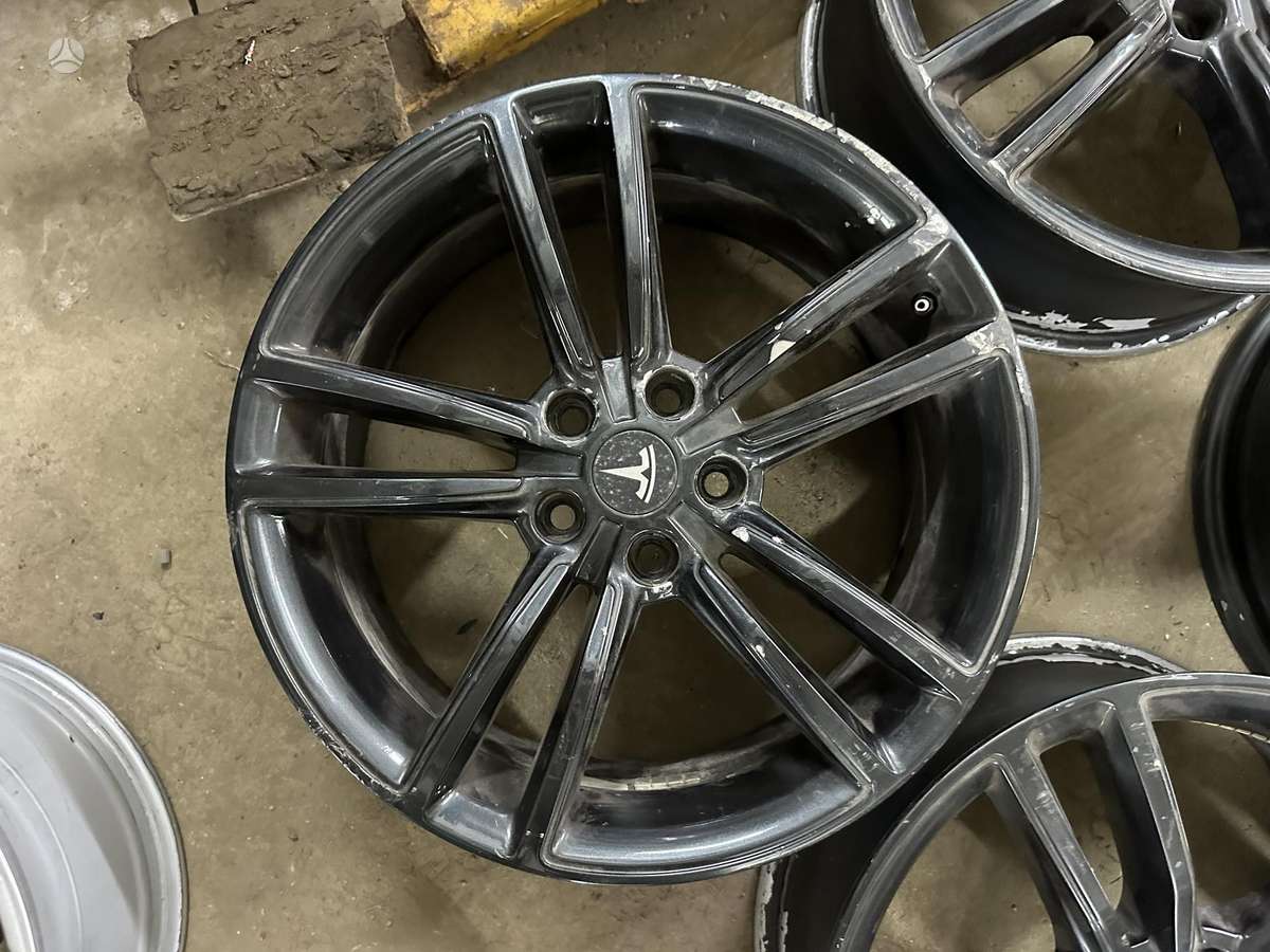 TESLA, lengvojo lydinio, R19