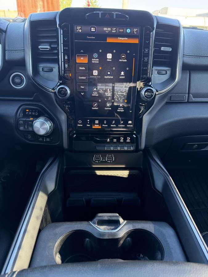 RAM 1500, 5.7 l., Пикап