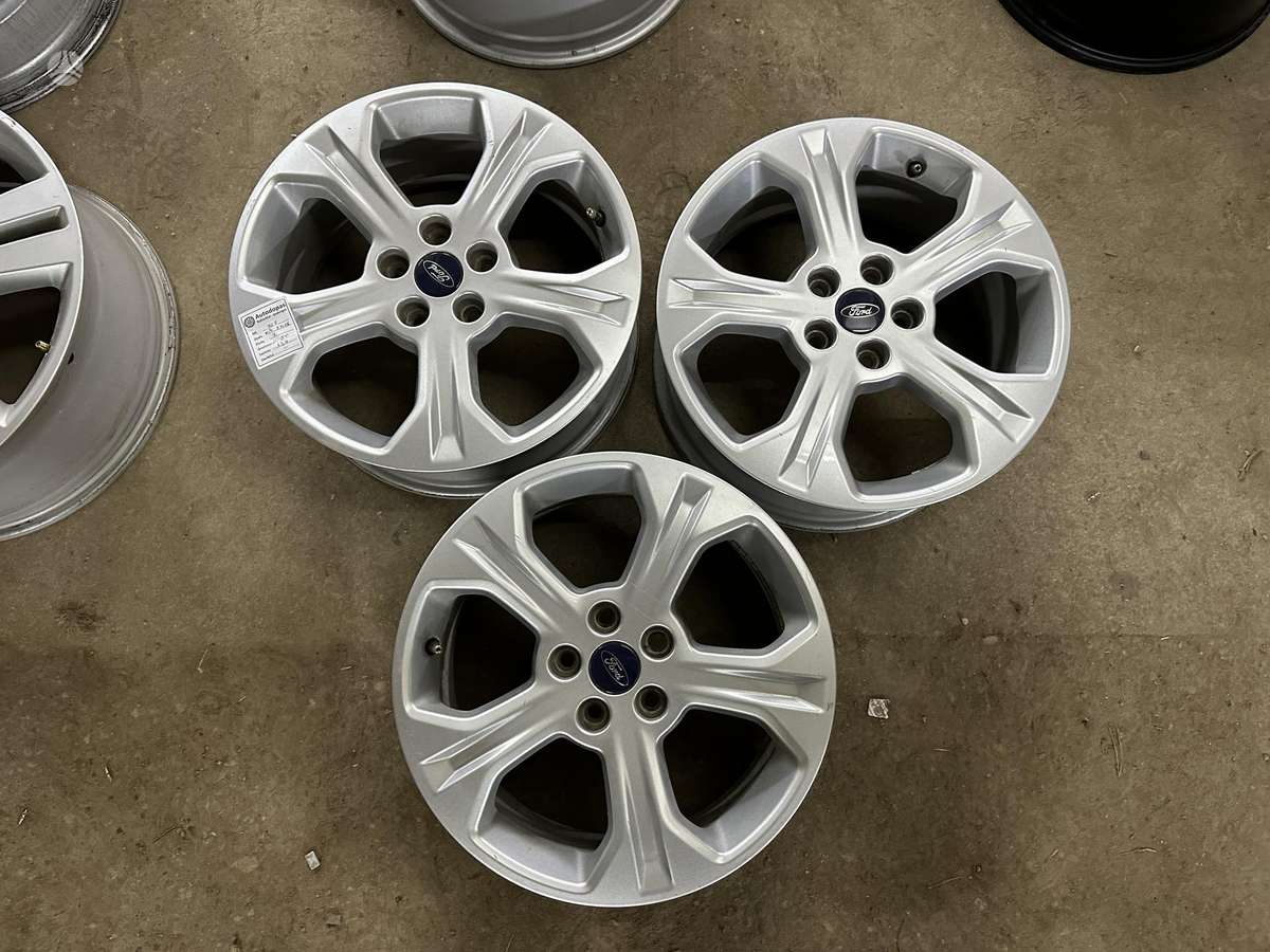 Ford, lengvojo lydinio, R17