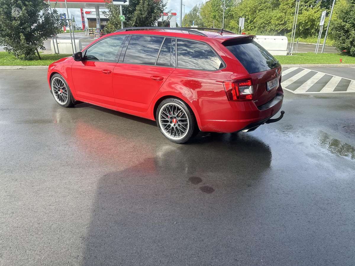 Škoda Octavia - 4