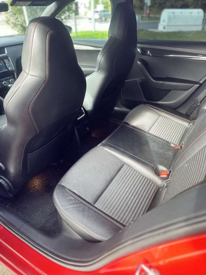 Škoda Octavia - 9
