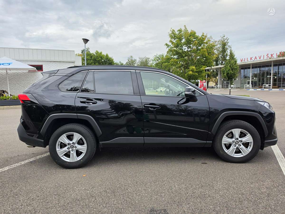 Toyota RAV4 - 2