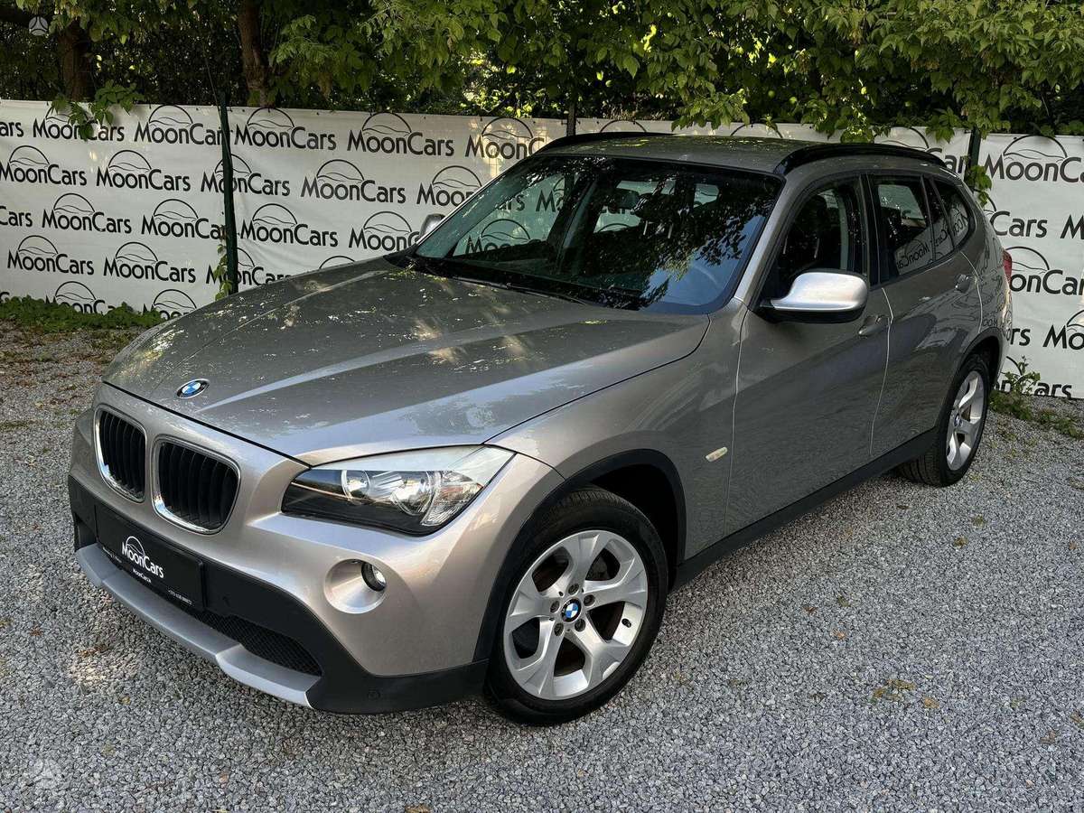 BMW X1, 2.0 l., Внедорожник / Кроссовер