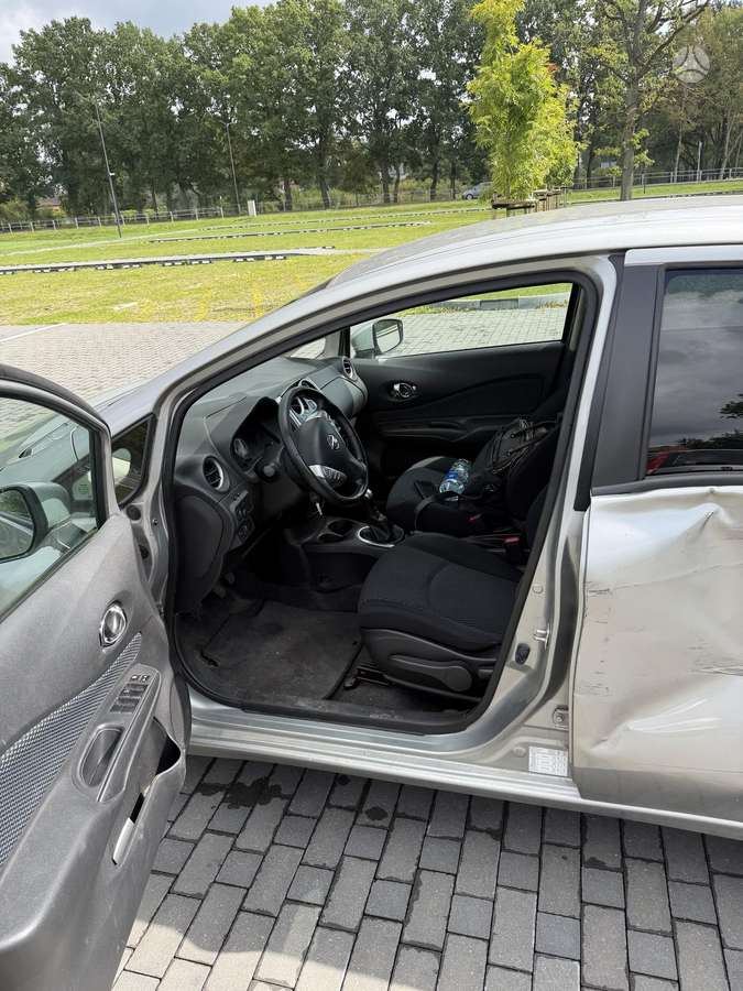 Nissan Note, 1.2 l., Хэтчбек