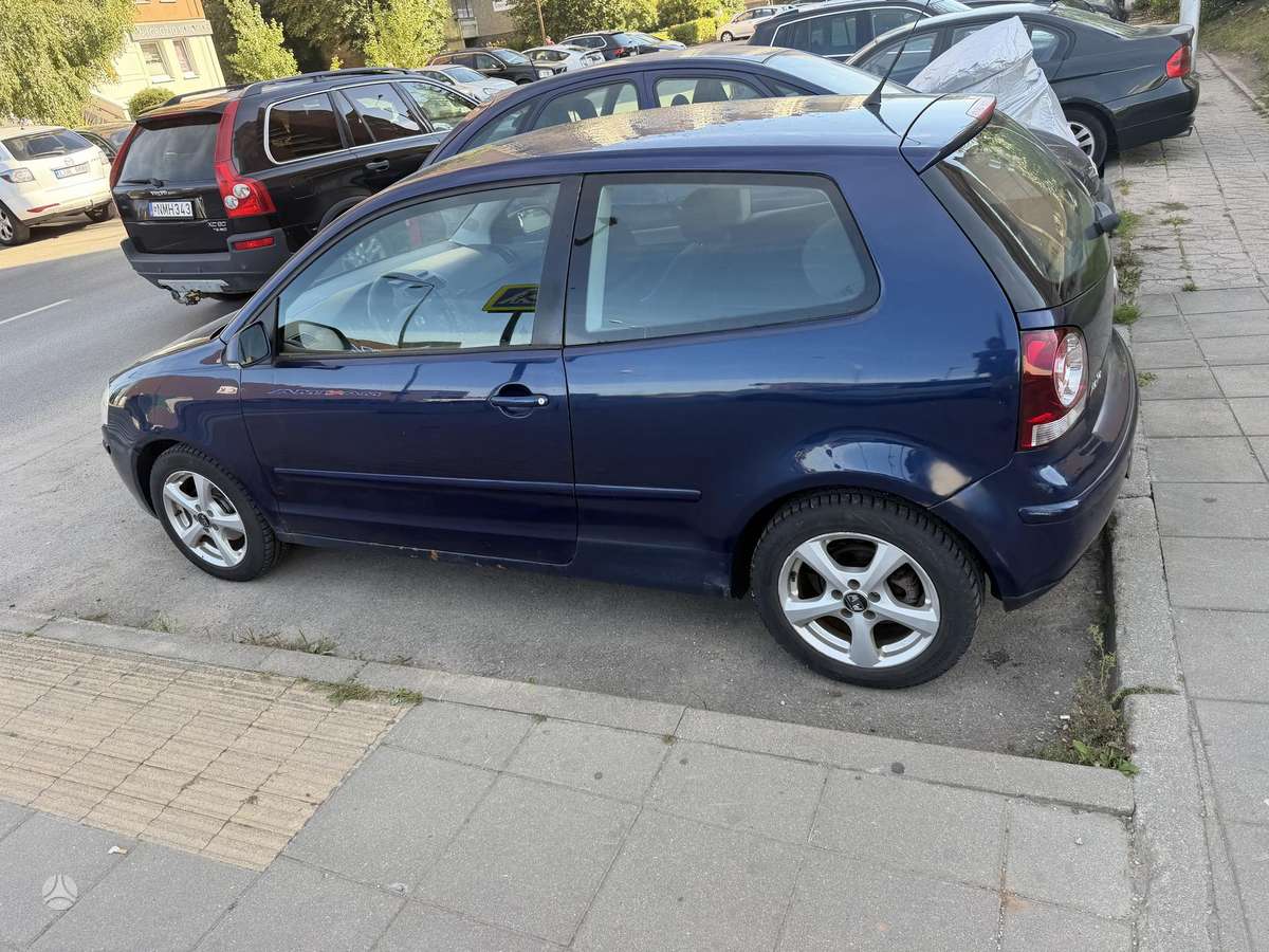 Volkswagen Polo - 7