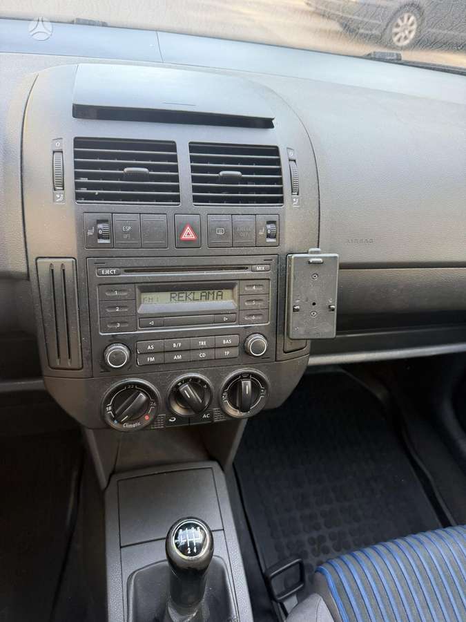 Volkswagen Polo - 10