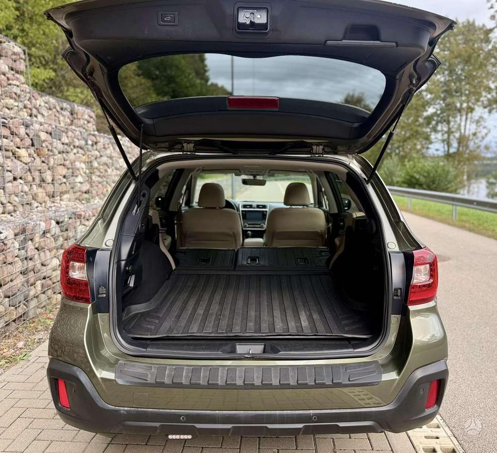 Subaru Outback, 3.6 l., wagon