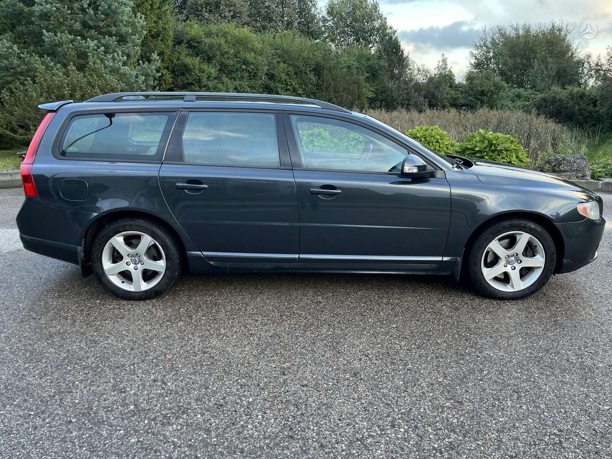 Volvo V70, 2.4 l., Универсал