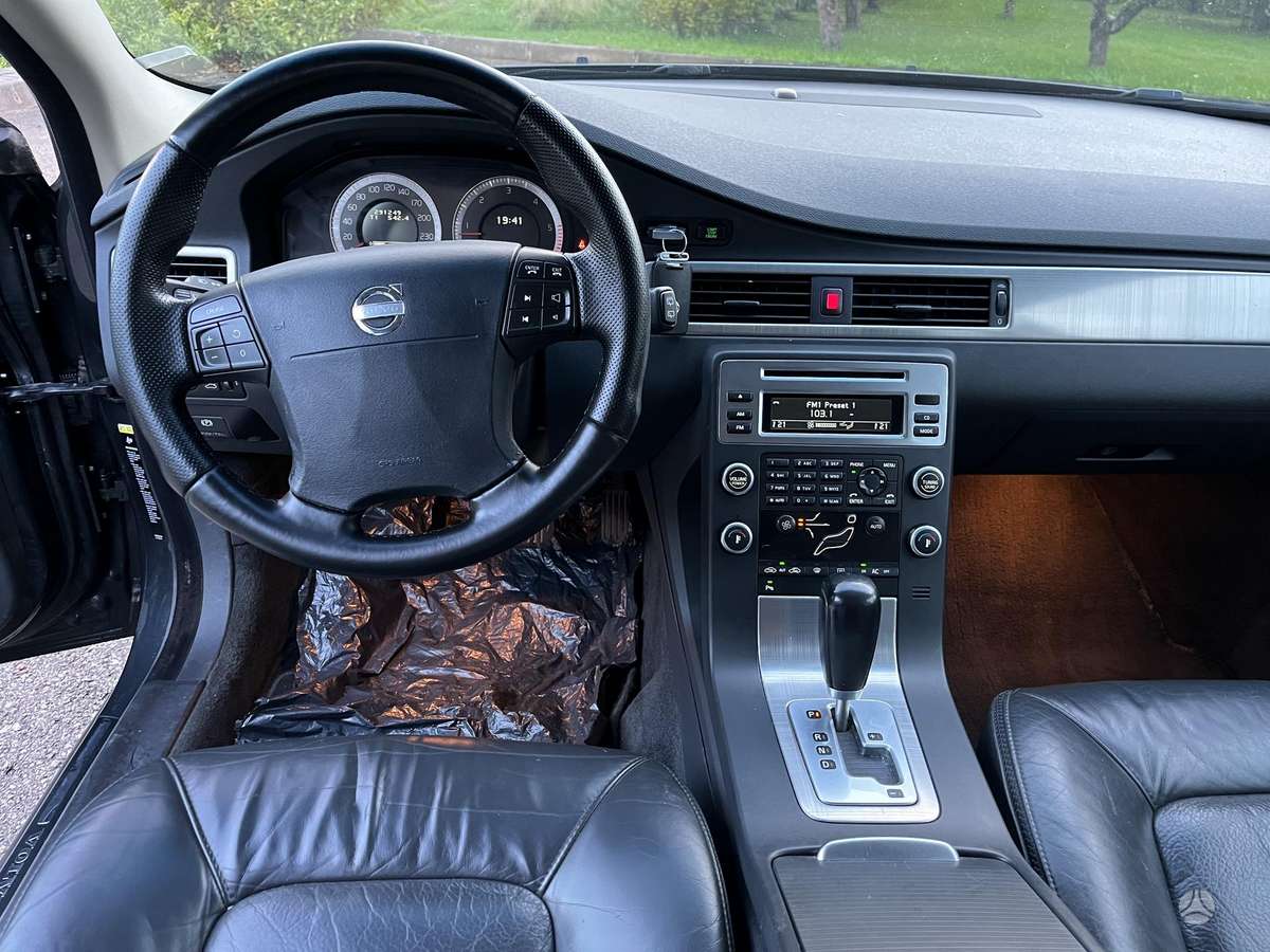 Volvo V70, 2.4 l., Универсал