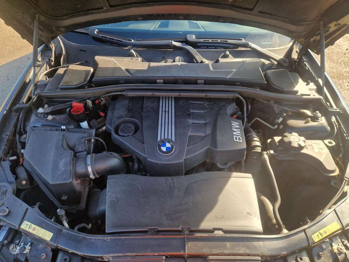 BMW 320, 2.0 l., wagon