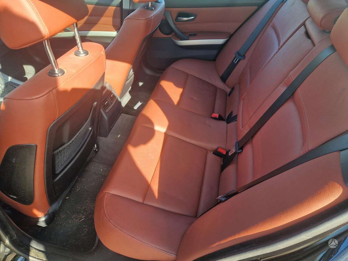 BMW 320, 2.0 l., wagon