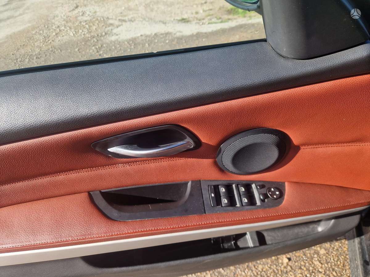 BMW 320, 2.0 l., wagon