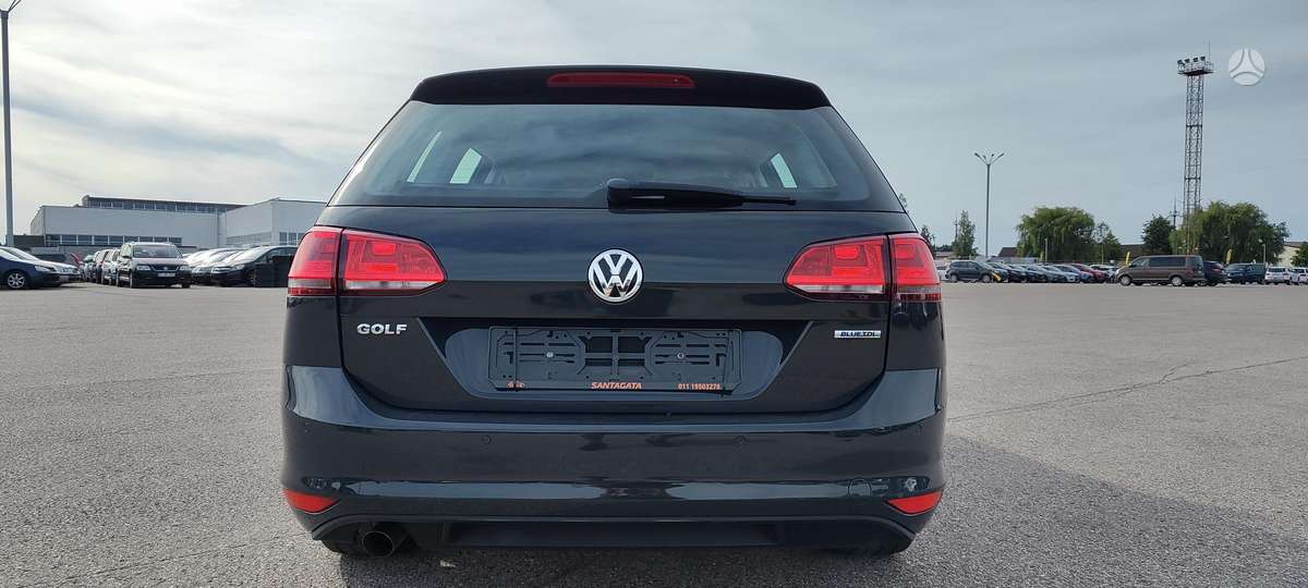 Volkswagen Golf - 4