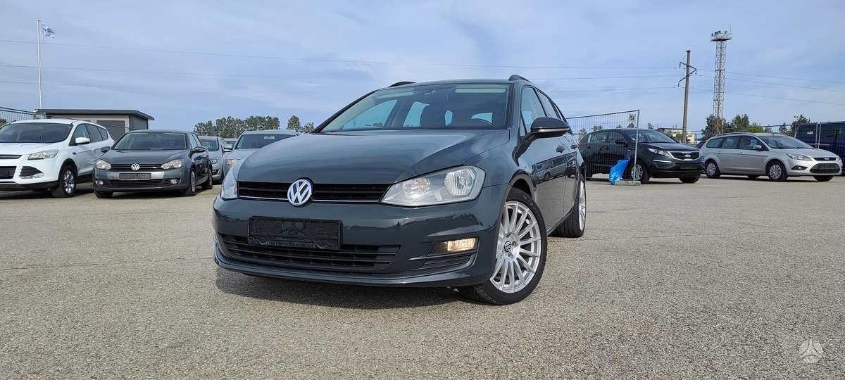 Volkswagen Golf - 7